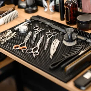 ΕΞΟΠΛΙΣΜΟΣ ΚΟΥΡΕΙΟΥ