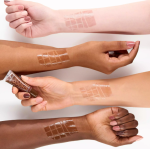 Εssence Choco Bomb Lip Gloss 01 10ml