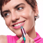 Essence Colour Changing Lipstick Aqua Jelly 2,8gr